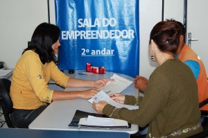 Credito Leila Mel-Ascom (R36A)