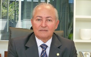 20120422230751_lazaro_botelho (1)