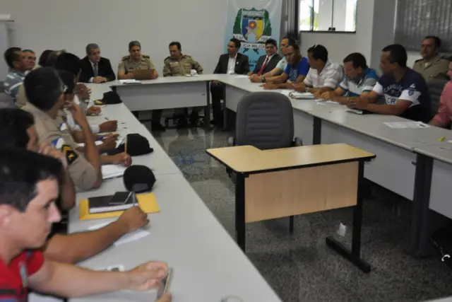 PM e Casa Civil se reúnem com presidentes de Associações da PMTO