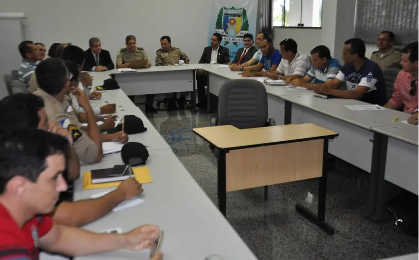 PM e Casa Civil se reúnem com presidentes de Associações da PMTO