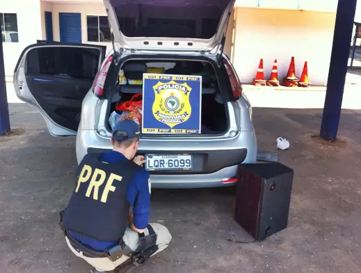 PRF Recupera veículo com ocorrência de furto/roubo
