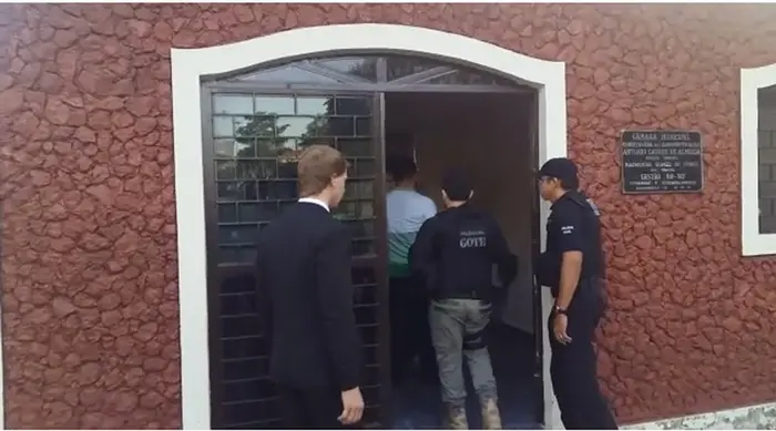 Polícia faz operação para prender quase todos os vereadores de Augustinópolis