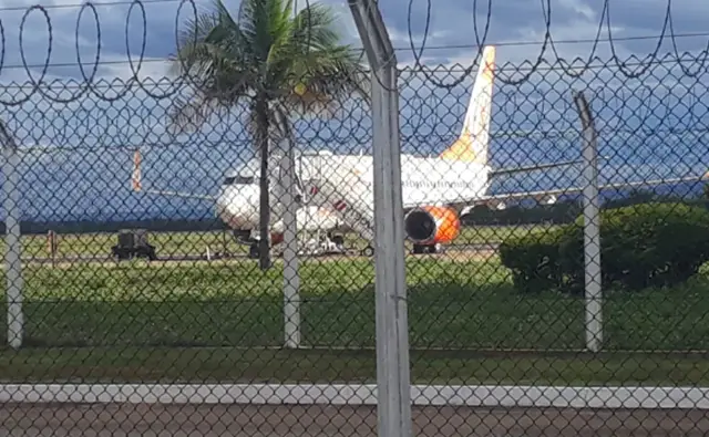 Passageira que morreu em aeronave carregava cápsulas dentro do estômago