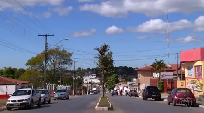 Dianópolis suspende funcionamento de serviços não essenciais na cidade por 14 dias
