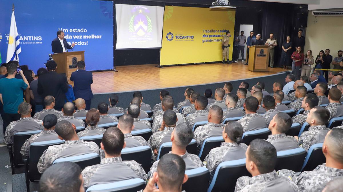 Governador Wanderlei Barbosa participa de cerimônia de formatura da Força Nacional e entrega veículos para reforçar PM do Tocantins