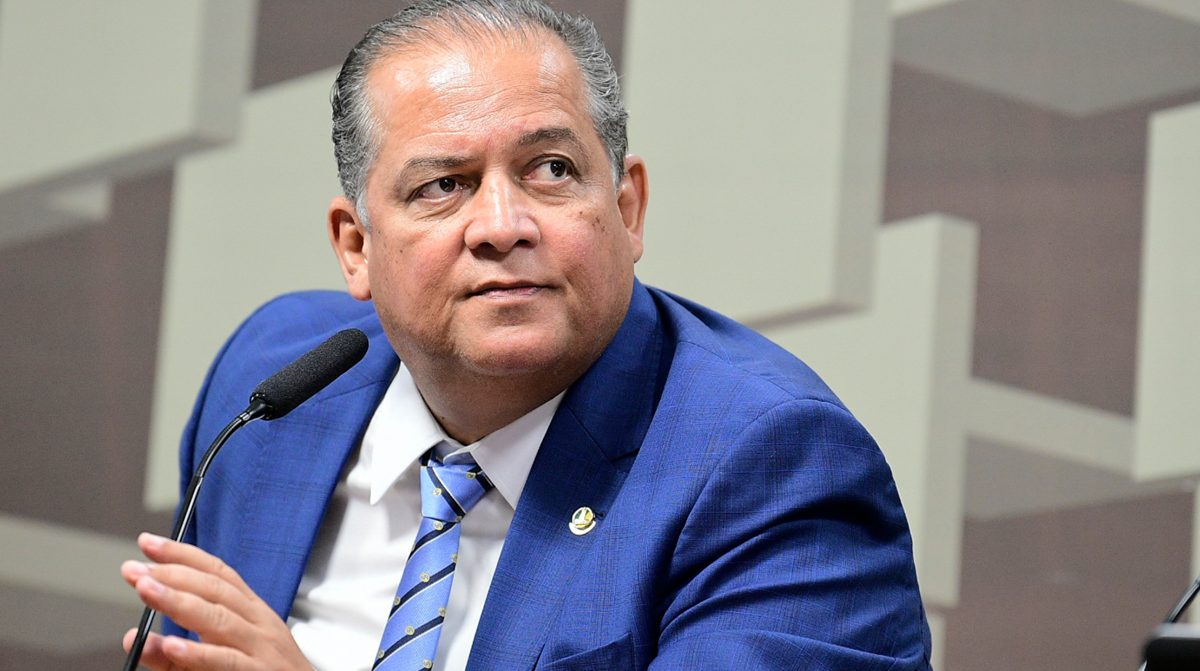 Eduardo Gomes e o desafio da sobrevivência política caso Wanderlei não volte ao cargo