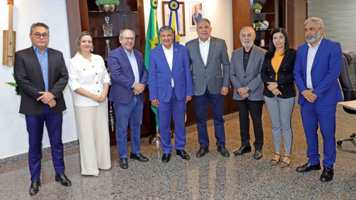 Governador Laurez Moreira recebe ministro Wellington Dias para alinhar ações sociais no Tocantins