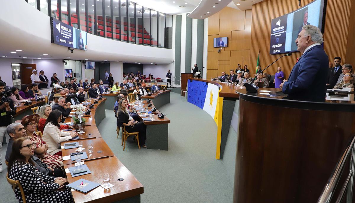 Governador Laurez Moreira prestigia sessão solene na Assembleia, em celebração ao Dia do Nordestino