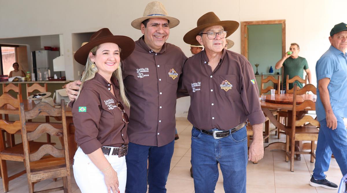Deputado Marcus Marcelo prestigia cavalgada e destaca parceria com a prefeita Vicença Lino
