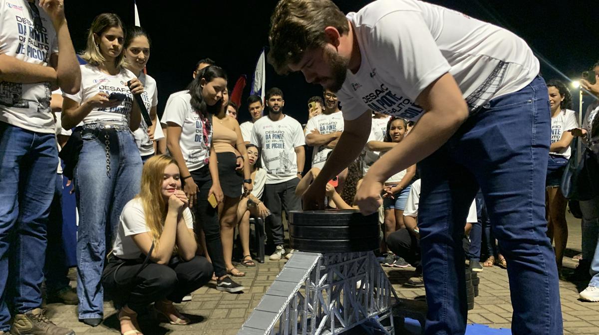 Inscrições abertas para o Desafio da ponte de palitos de picolé, para estudantes do ensino superior e médio