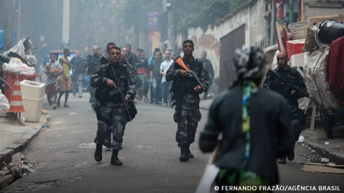 Especialistas criticam o “Consórcio da Paz” e alertam para avanço de projeto autoritário no país