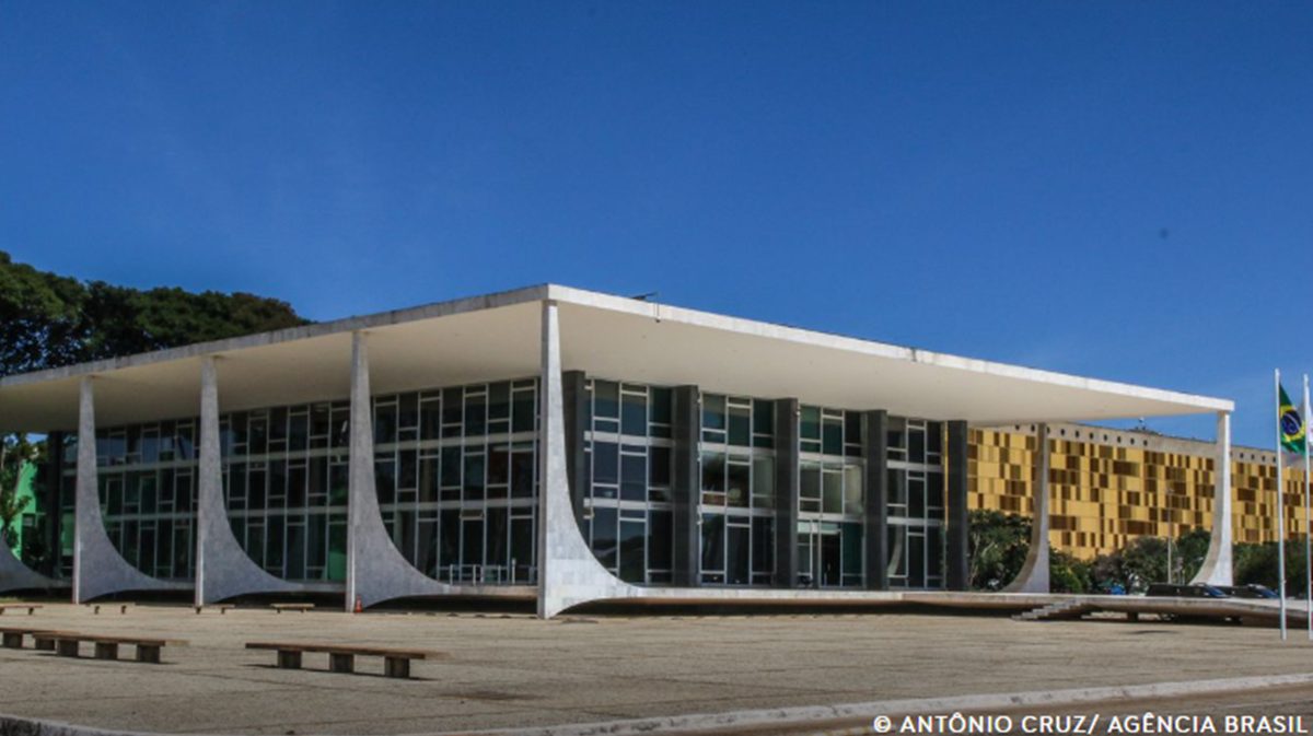 STF Decide que Recreio Pode ou Não Integrar Jornada de Professores Conforme Cada Caso