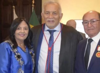 Ex-deputado Lázaro Botelho recebe Medalha do Mérito Eleitoral do Pará 2025 em Belém