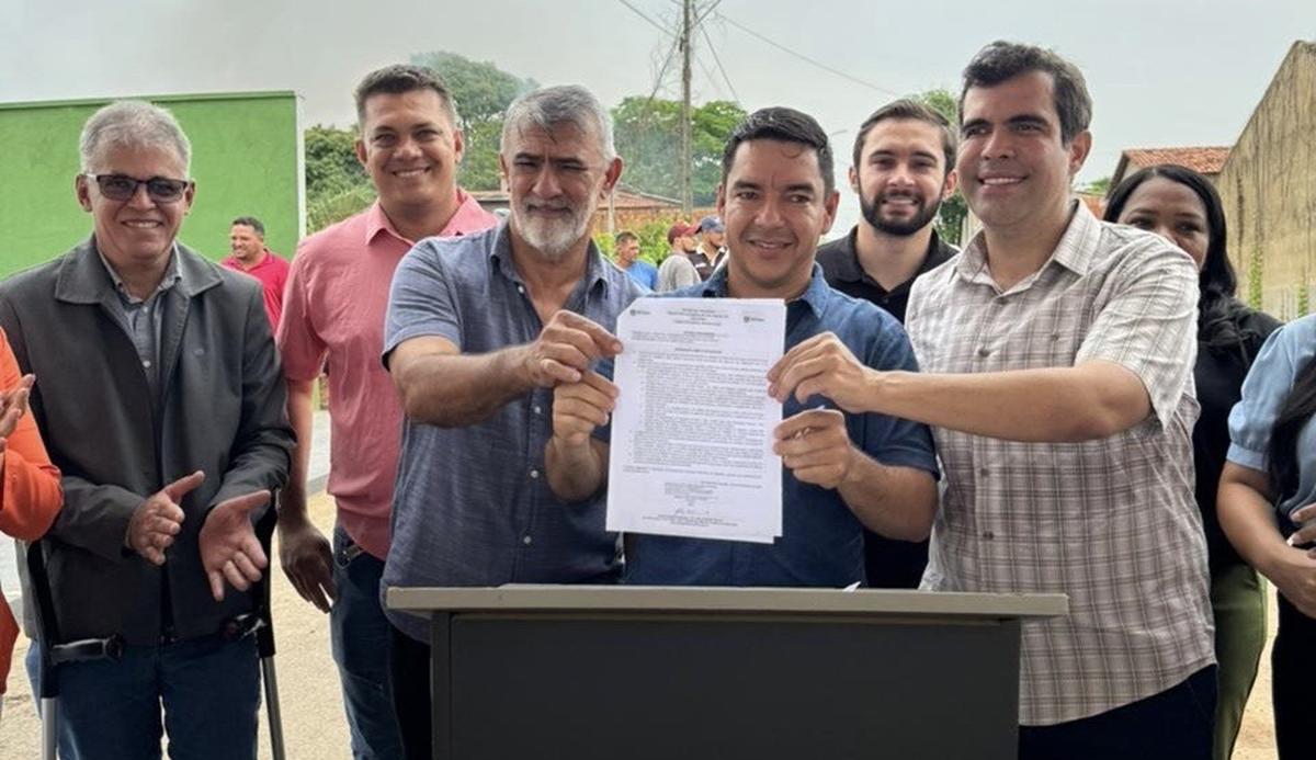 Deputado Amélio celebra retomada das obras de creche em São Miguel do Tocantins