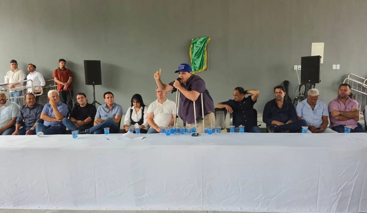 Vice-prefeito Paderim anuncia investimentos e reforça parcerias durante os 43 anos de Wanderlândia