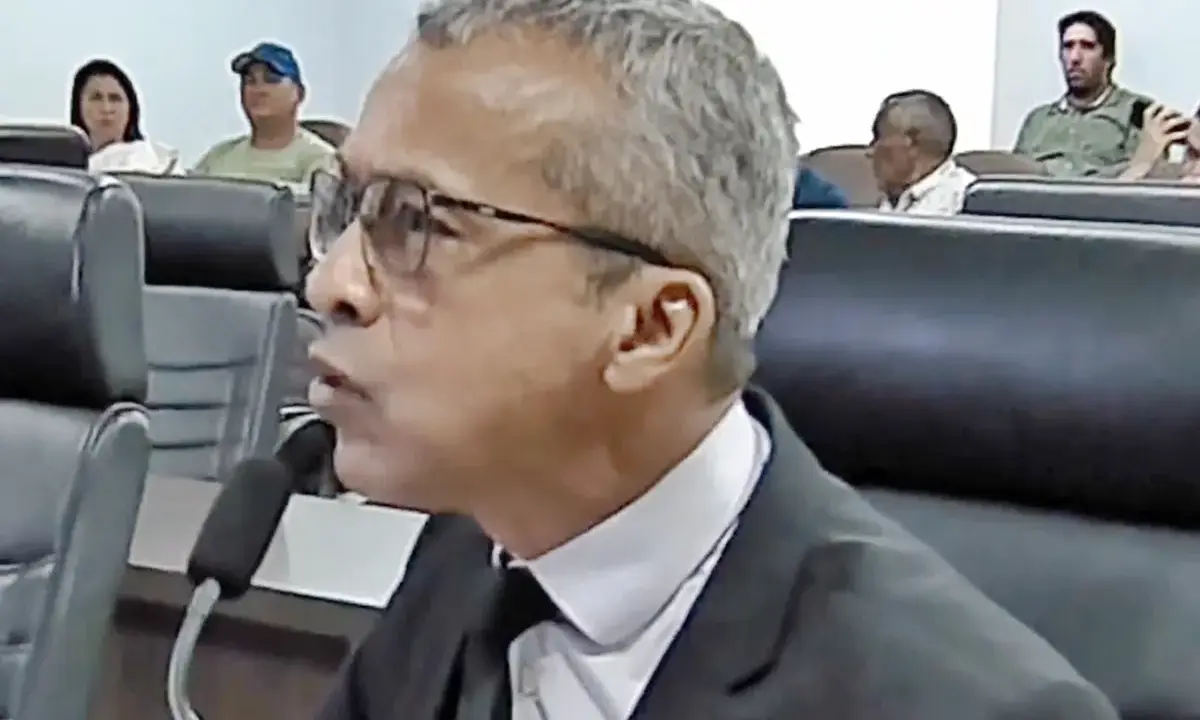 Vereador de Araguaína aponta falhas em obras da prefeitura e cobra soluções definitivas para enchentes