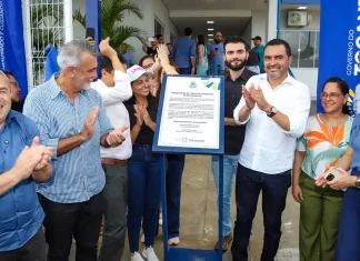 Em Porto Nacional, governador Wanderlei Barbosa entrega reforma da Escola Brasil e autoriza novas obras da educação com investimento de R$ 7,6 milhões Crédito: Ademir dos Anjos/Governo do Tocantins