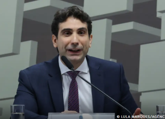 Galípolo: Brasil está mais preparado para volatilidade do petróleo