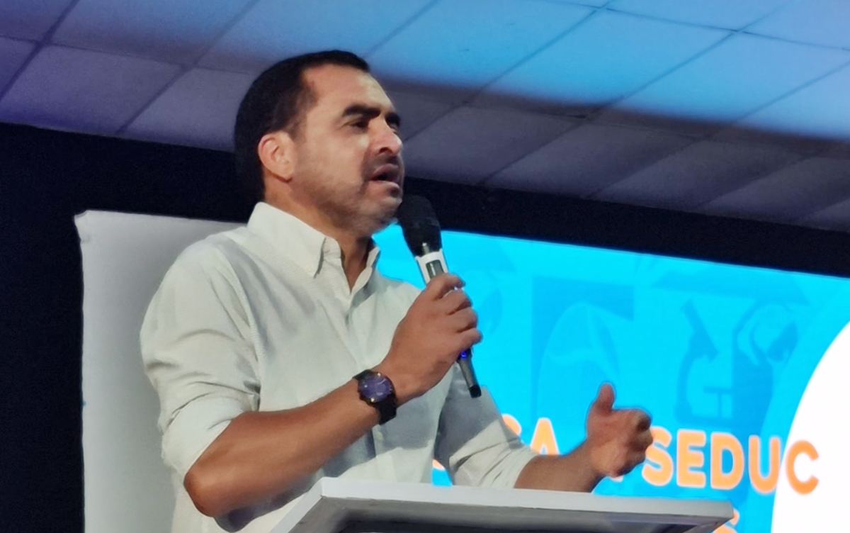 Em Araguaína, Wanderlei Barbosa exalta gestão de Fábio Vaz na Educação, celebra prêmios e anuncia futuro político do secretário