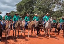 7ª Tropeada Filhos de Nossa Senhora Aparecida reúne cavaleiros e lideranças políticas em Araguaína