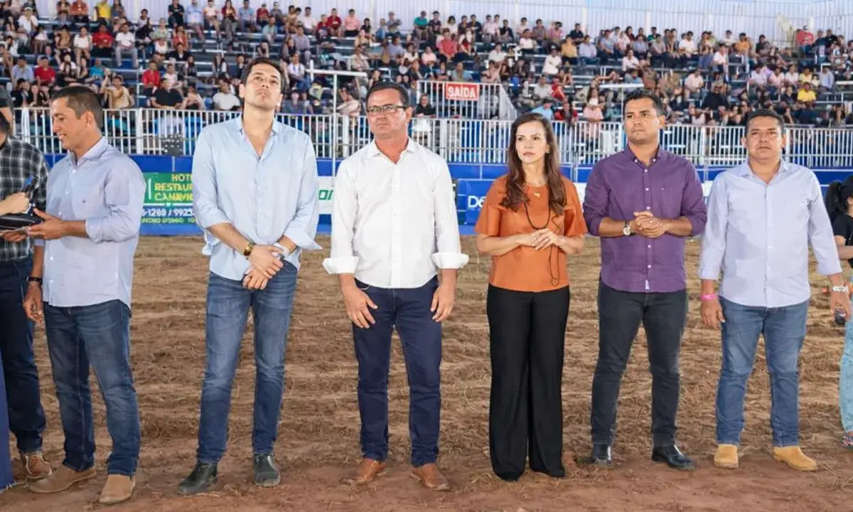 Pré-candidata ao governo, senadora Dorinha marca presença no Rodeio Show e na 12ª Festa do Trabalhador em Pedro Afonso
