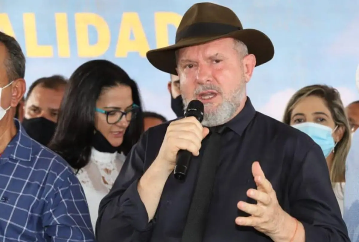 Direto de Natividade, Mauro Carlesse destaca obras e reforça compromisso com Araguaína
