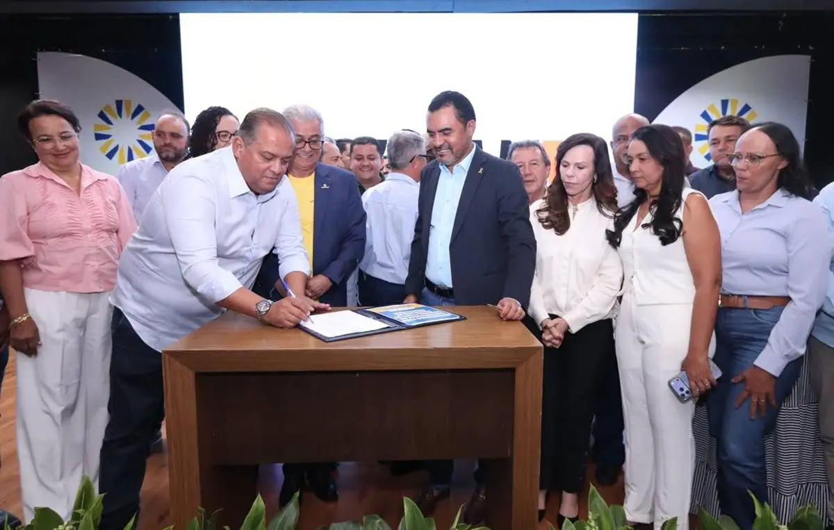 Senador Eduardo Gomes reforça apoio e garante recursos para segurança no trânsito no Tocantins durante lançamento do Maio Amarelo
