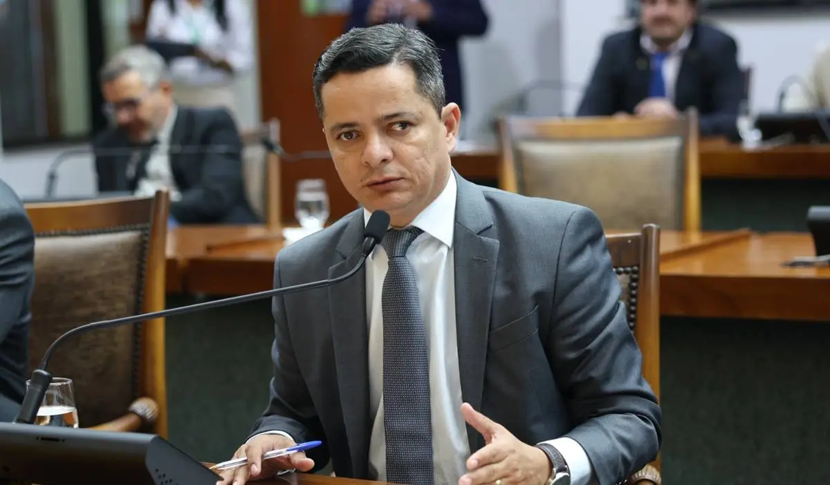 Projeto de Jorge Frederico incorporado à MP que garante isenção de IPVA para veículos com 20 anos ou mais no Tocantins é aprovado na Assembleia