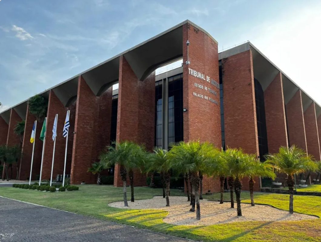 Justiça garante permanência de candidata em concurso da PM do Tocantins após exclusão em investigação social