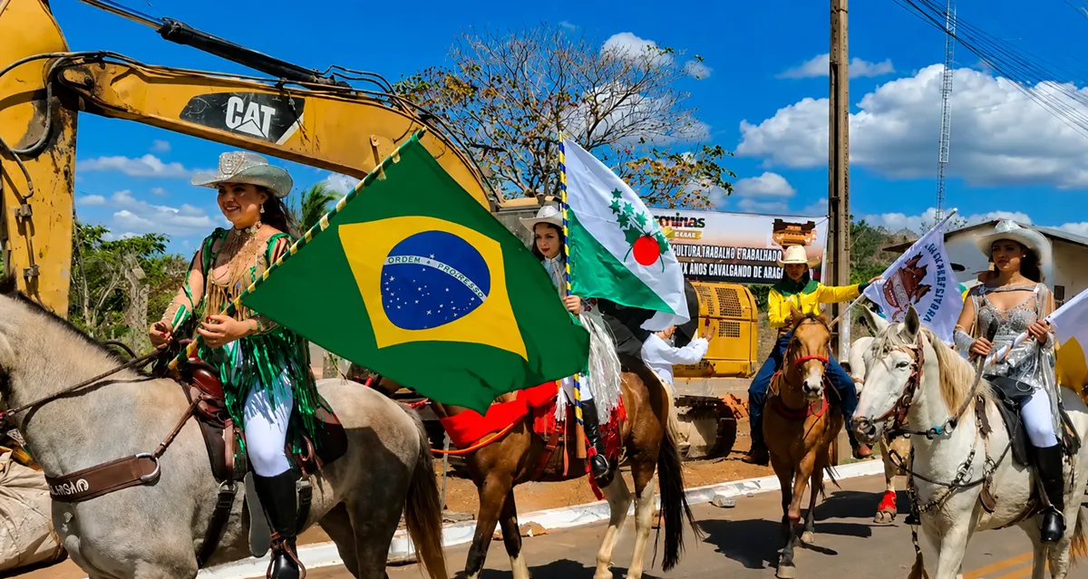Com 22 comitivas e show de Rey Vaqueiro, Aragominas realiza a 25ª Cavalgada neste domingo.