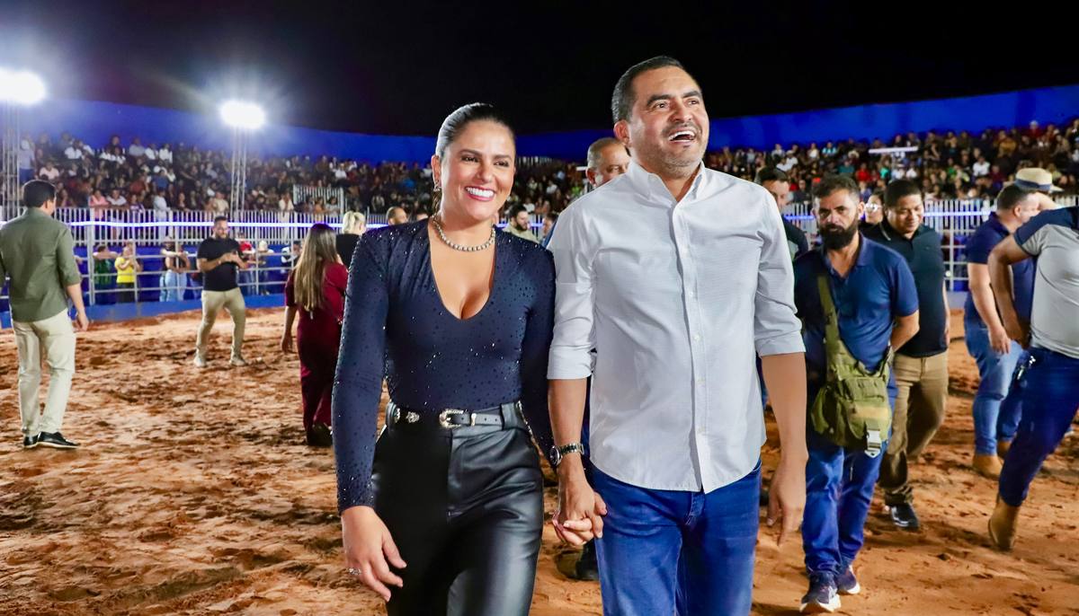 Governador Wanderlei Barbosa prestigia comemorações do aniversário de 154 anos de Taguatinga