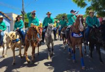 Prefeito Ismael Brito recebe Alexandre Guimarães e Olintho Neto na 31ª Cavalgada de Babaçulândia