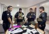 Operação Dolos: Polícia Civil cumpre 12 mandados de busca e apreensão contra grupo investigado por fraude milionária e lavagem de dinheiro