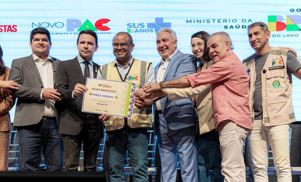 Laurez Moreira participa de agenda do programa Agora Tem Especialistas e defende parceria para fortalecer a saúde