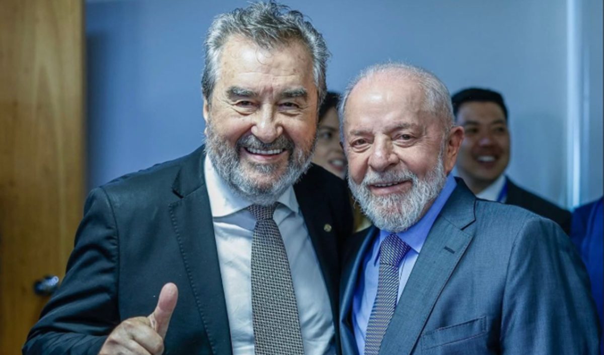 Célio Moura reforça pré-candidatura à Câmara Federal com defesa de programas sociais e combate às desigualdades