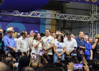 Com apoio de Wanderlei Barbosa, Eduardo Gomes e lideranças políticas, Dorinha lança pré-campanha ao Governo do Tocantins em Araguaína