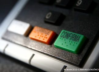 Entram em vigor restrições da legislação eleitoral para impedir uso da máquina pública durante a campanha