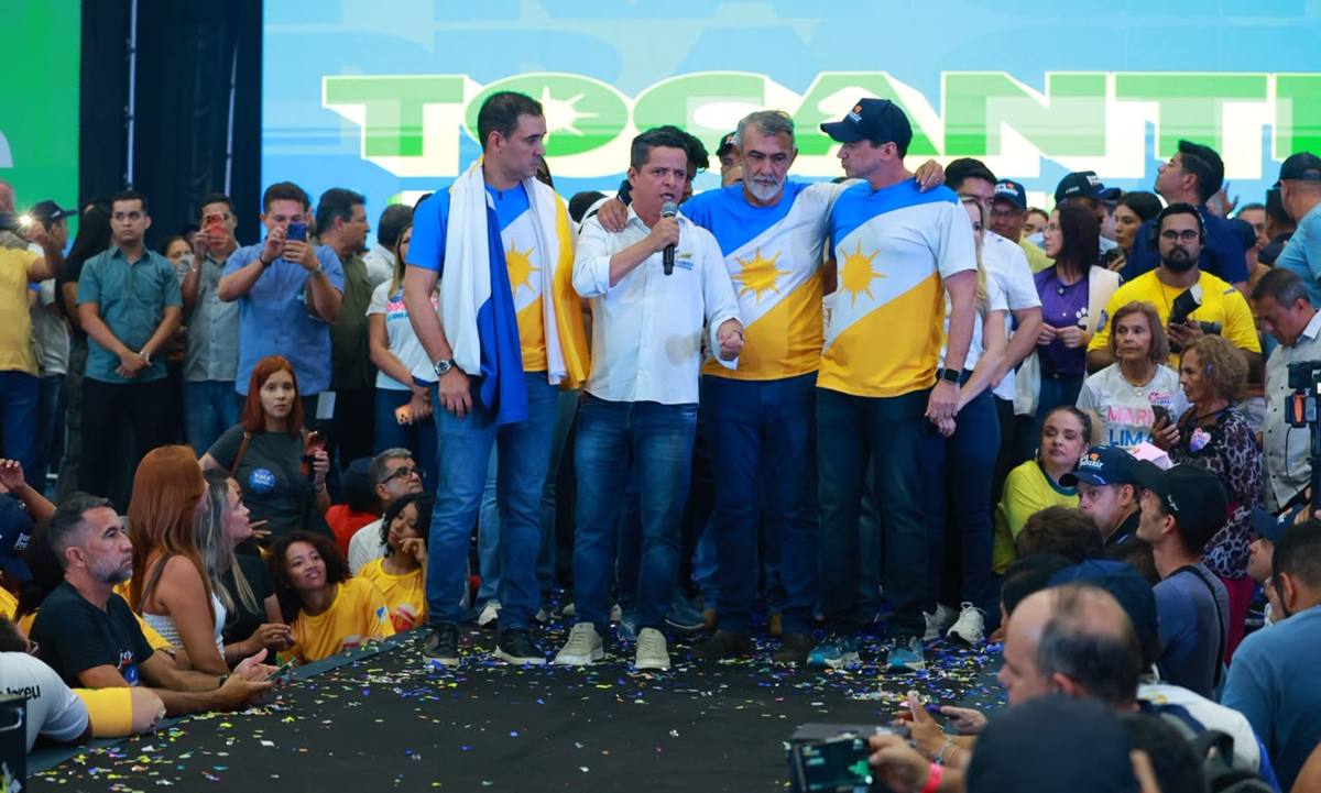 Centro de Convenções fica lotado em lançamento da pré-candidatura de Jorge Frederico em Araguaína