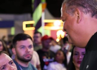 Ao lado de Camila Fernandes, Eduardo Gomes destaca força do Miracaxi para impulsionar turismo e economia
