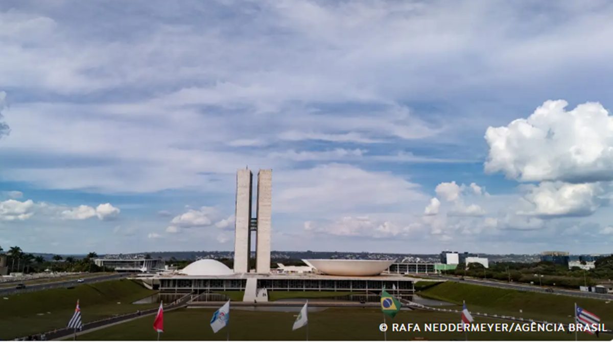 Congresso volta do recesso sem previsão de plenário nesta semana
