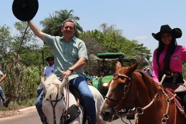 Eduardo Costa e Tarcísio do Acordeom confirmados na maior cavalgada do Bico do Papagaio