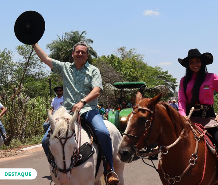 Eduardo Costa e Tarcísio do Acordeom confirmados na maior cavalgada do Bico do Papagaio