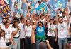 Marcos Júnior e Janad reúnem multidão em caminhada na Avenida Tocantins
