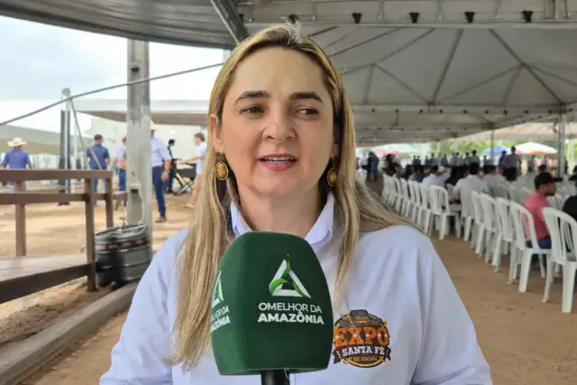 Cavalgada com 700 cavaleiros encerra a 1ª Expo Santa Fé no aniversário de 33 anos