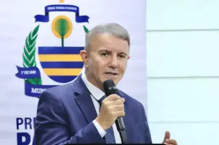 Eduardo Siqueira reconduz secretários de Esportes e Agricultura em Palmas