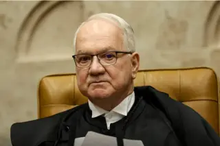Relatoria do INSS volta a Mendonça; Fachin mantém caso Master na presidência do STF