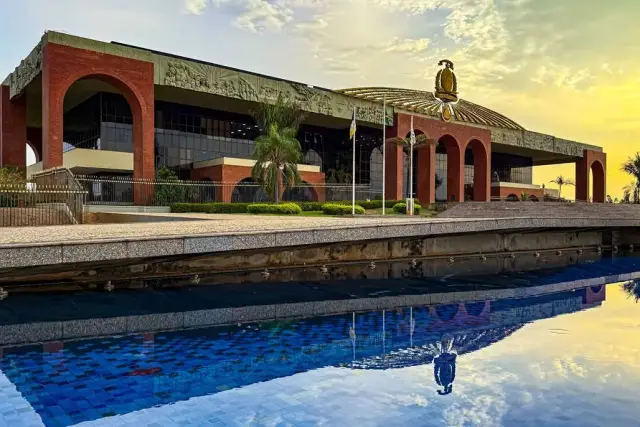 Governo do Tocantins transfere ponto facultativo do Dia do Servidor para sexta-feira, 30