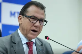 Governo estuda ‘lista suja’ do assédio eleitoral e corte de crédito para empresas
