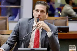 Olyntho Neto assume relatoria da LDO 2027, que prevê receita de R$ 18,4 bi no Tocantins