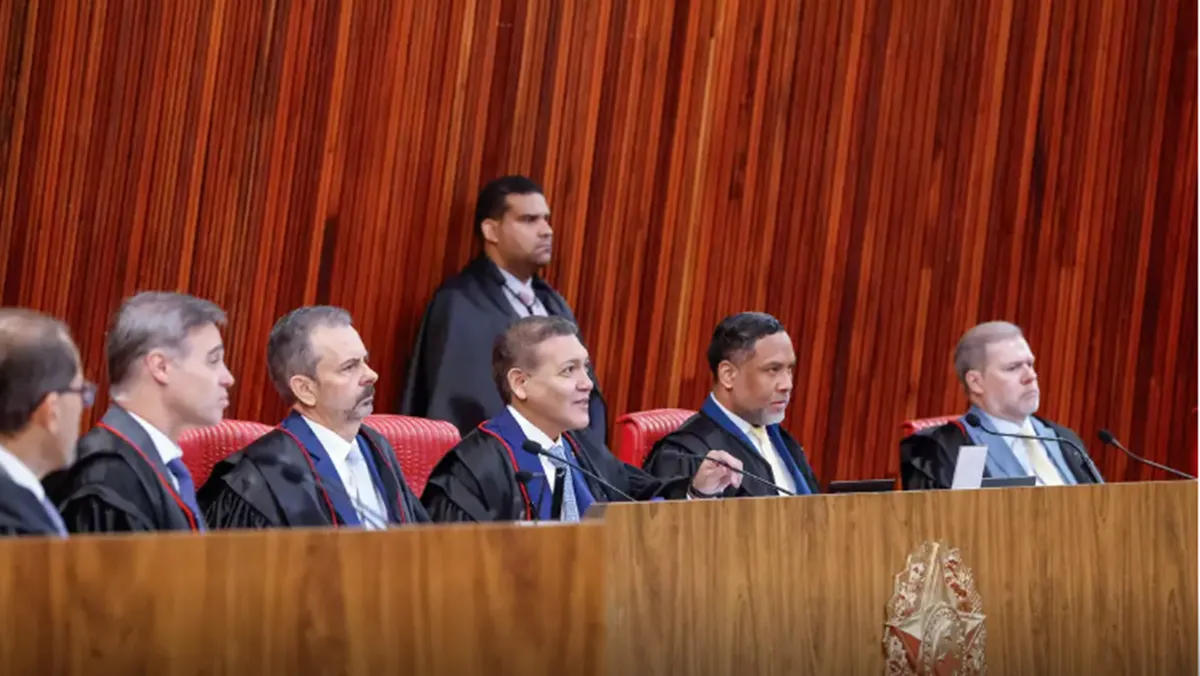 TSE aprova regras para canais de WhatsApp ligados a campanhas eleitorais
